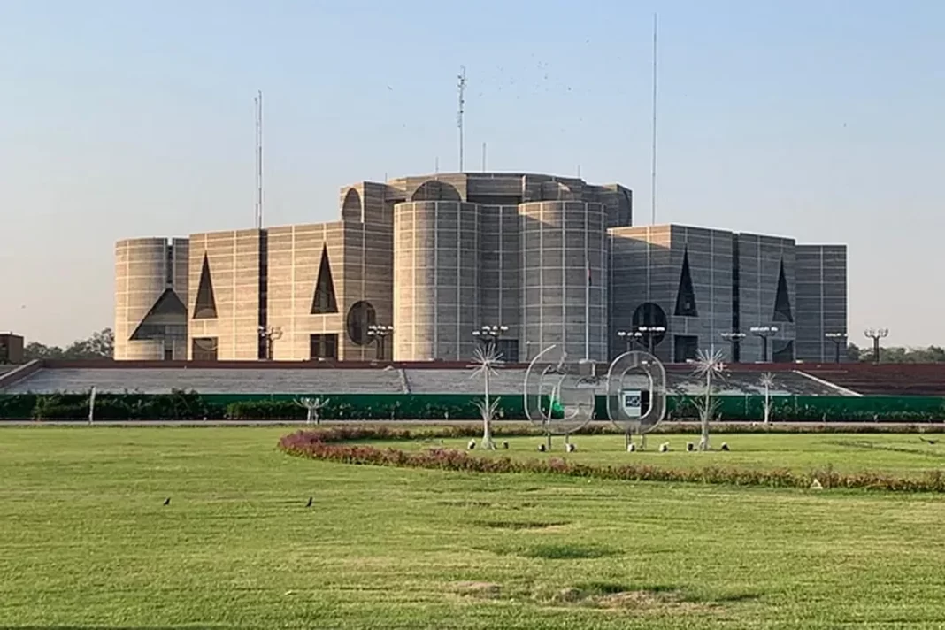 Parliament Demands Joint Operation Against Defaulters and Money Smugglers: A Call for Action Amidst Economic Challenges