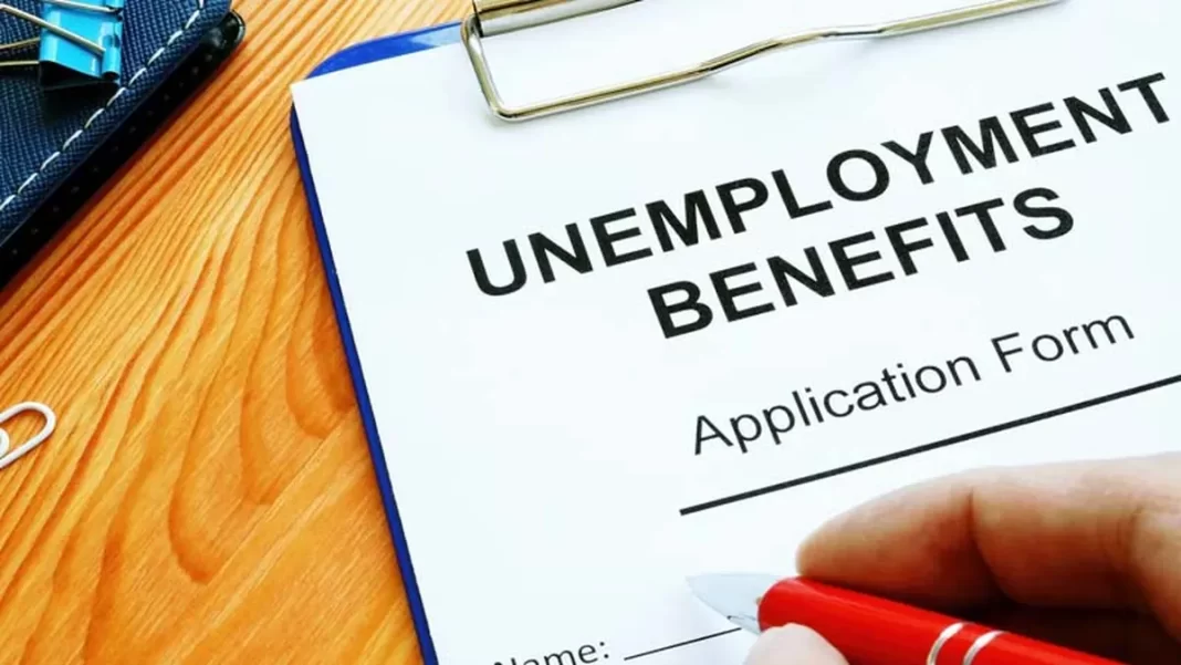 Decline in US Labor Market Strength: Unemployment Benefit Claims Surge