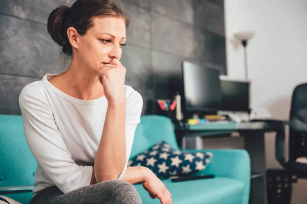 13 Tips for Overcoming Social Anxiety: Insights from Experts