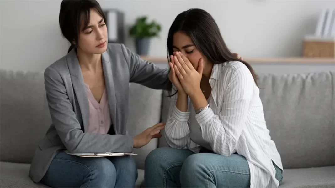 Exploring the Symptoms of Repressed Emotions: 10 Points of View