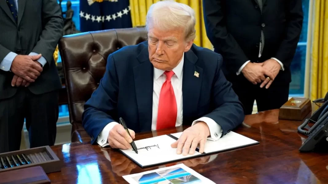 Trump Announces ‘Gold Card’ Program Offering U.S. Citizenship for $5 Million